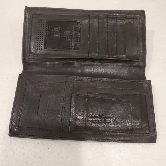 Salvatore Ferragamo  vintage  bifold wallet - Picture 2 of 14